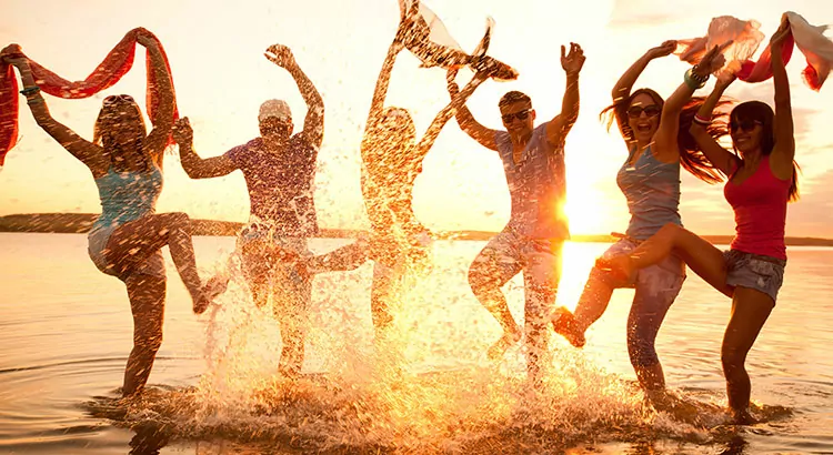 Dit zijn dé bestemmingen voor een jongerenvakantie in Frankrijk