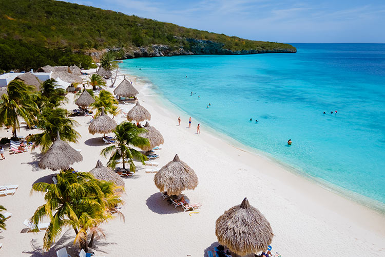 Wat te doen op Curaçao: strandhoppen