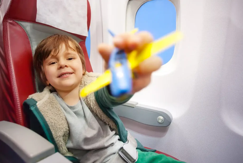 Vliegen met kinderen speelgoed