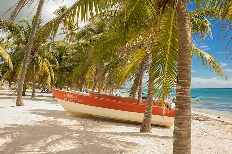 Bounty eilanden; Dominicaanse Republiek