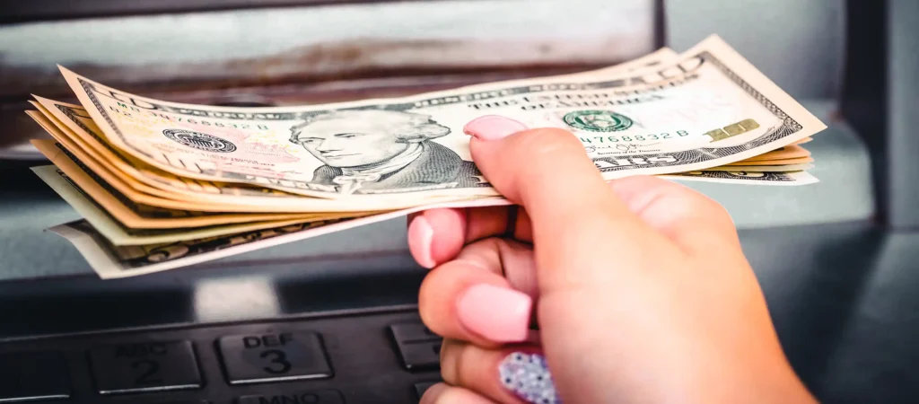 Tips geld afhalen buitenland