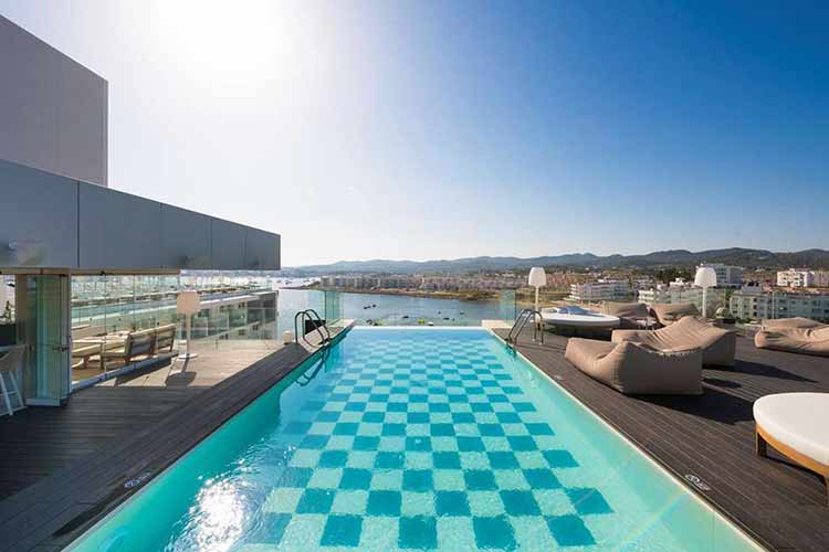 Mooiste hotels Ibiza: Amare Beach Hotel Ibiza