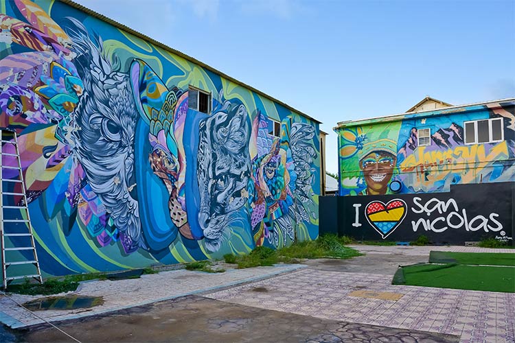 Wat te doen op Aruba: Spot street art in San Nicolas