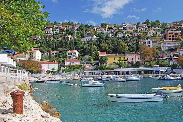 Mooiste badplaatsen Kroatië: Rabac