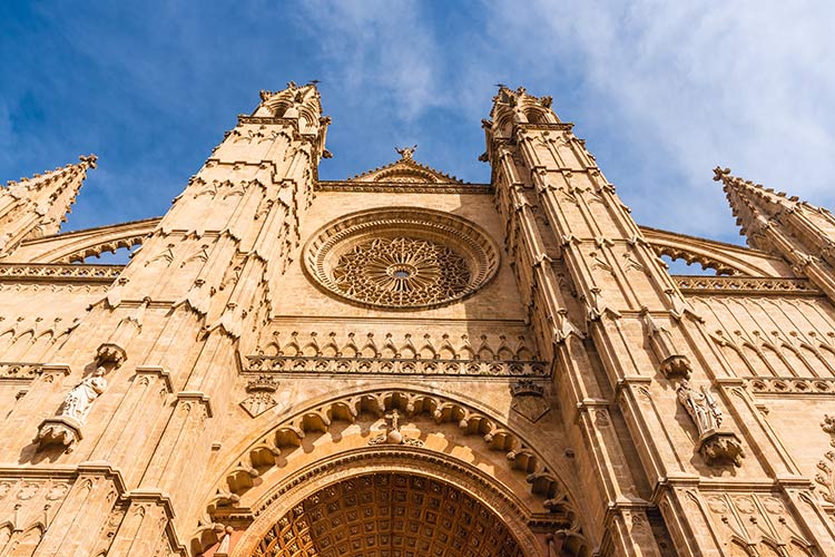 Wat doen in Palma de Mallorca: Kathedraal La Seu