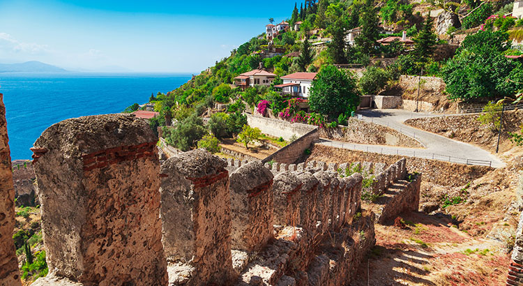 Kasteel van Alanya, de trots van de Turkse badplaats