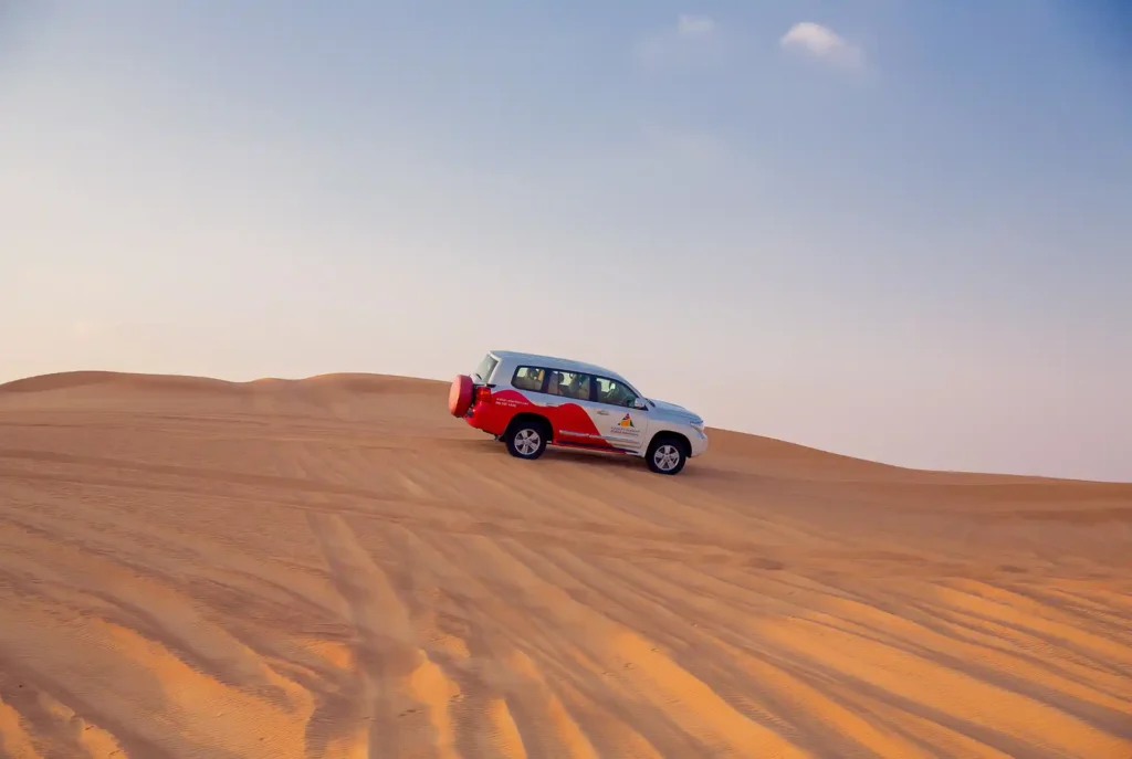 Wat doen in Dubai: Jeepsafari