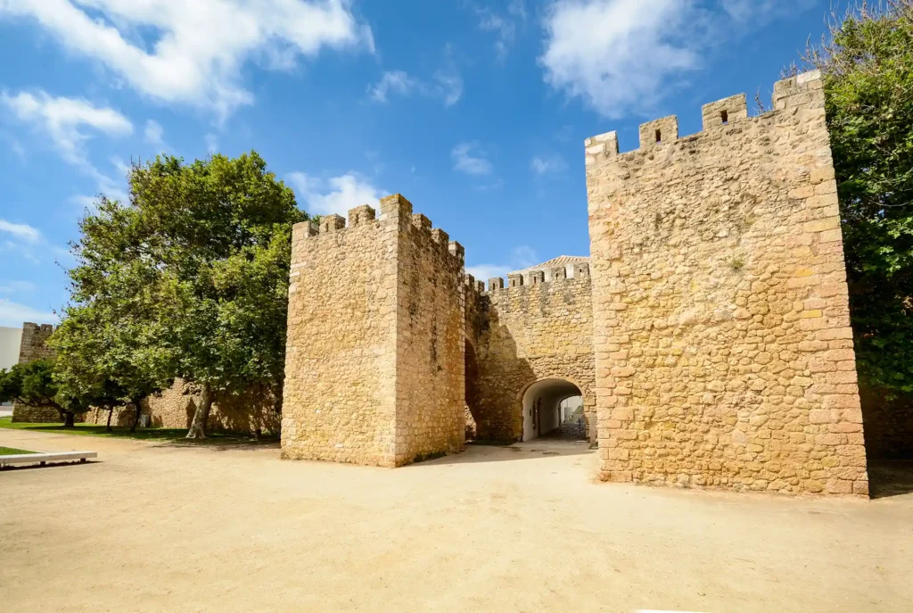 Bezienswaardigheden van Lagos, must-see Algarve: stadsmuren