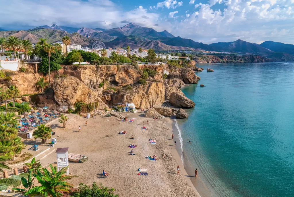 Unieke vakantiebestemmingen: Nerja
